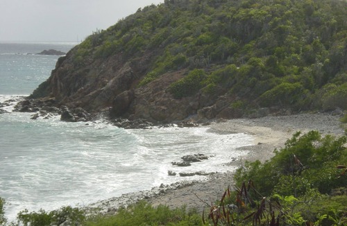 Estate Bolongo Apartment | This condo overlooking the Carribean Sea is perfect for family or group outings.