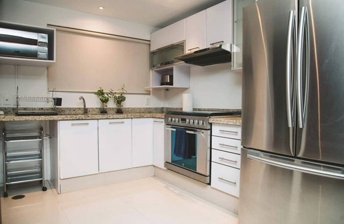 Polanco Condo | This condominium is a 2 bedroom(s), 2.5 bathrooms, located in Polanco, Ciudad de México.