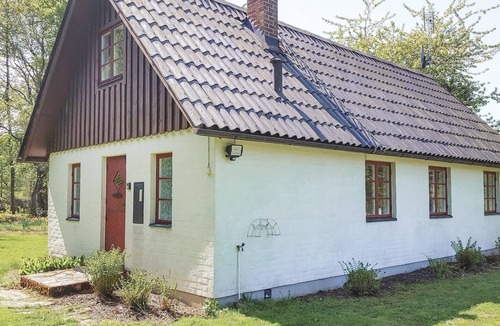 Bastad House | This cottage is located outside the resort of Båstad in Skåne.