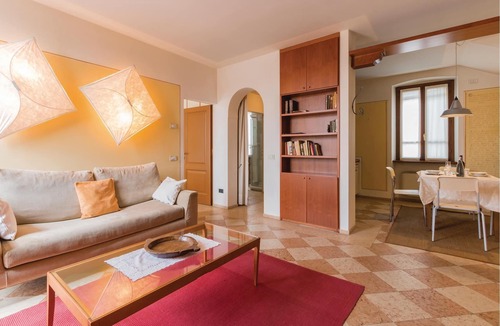 Castellaro Lagusello Apartment | This cozy apartment is located in a complex with a total of 12 apartments in a characteristic and we