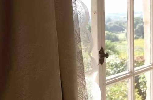 Salles-Lavalette House | This delightful three bedroom cottage offers accommodation for up to six people.