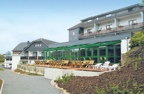 Buellingen Apartment | This facility is located only 5 km from the famous lake of Bütgenbach.