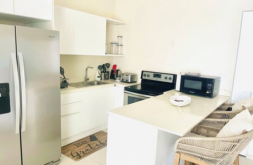 Saint Lawrence Condo | This gated community offer a Tranquil 1-bedroom condo with pool & 5 min to beach