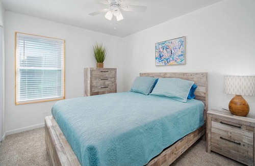 Lincolnville House | This house is a 4 bedroom(s), 2 bathrooms, located in Saint Augustine, FL.