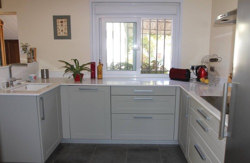 Mornas House | This independent vacation home is located in the hills of the old village of Mornas.