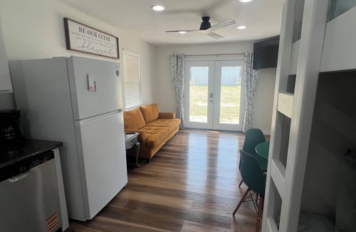 Longview House | This Little Light Peaceful Tiny House Retreat - Just 9 miles from Longview Mall