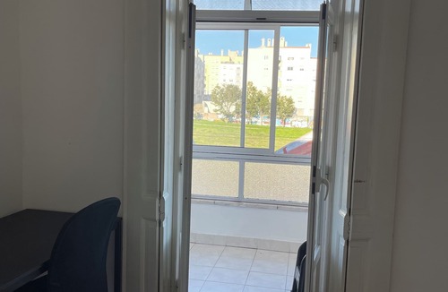 Marvila Apartment | This location is perfect for those looking for a comfortable place.