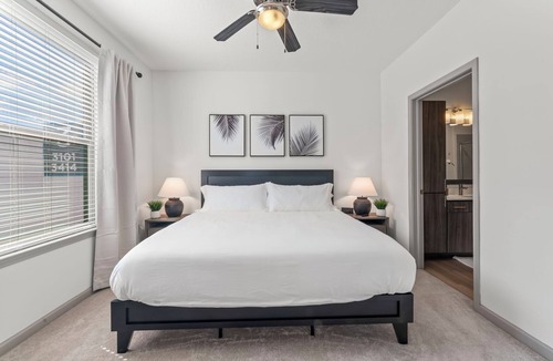Deerwood Apartment | This luxurious 2 bedroom condo is your stunning getaway