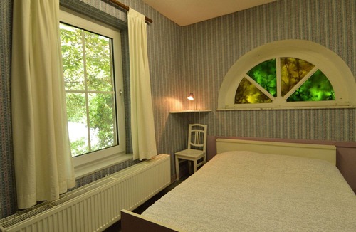 Grimonster House | This plain house is very suitable for groups