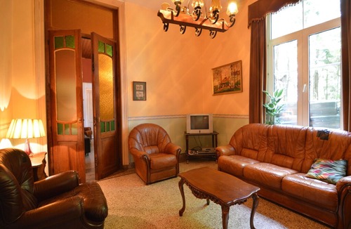 Grimonster House | This plain house is very suitable for groups