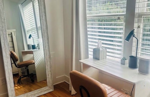 Tallahassee Apartment | This private suite is in a safe and peaceful community of Southwood.