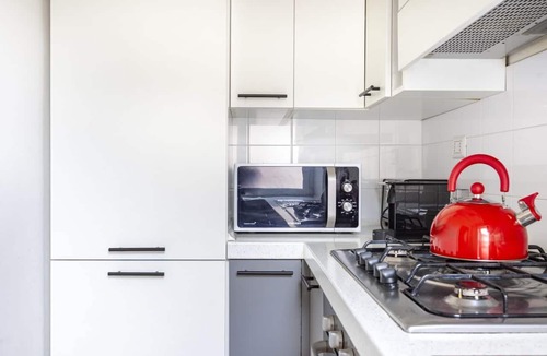 Trastevere Apartment | This recently renovated, beautiful, bright apartment has been completely redesigned. It is located on the 4th floor with elevator. There are three bedrooms: the first with a large double bed (180cmx200cm), the second bedroom has two single beds and the th