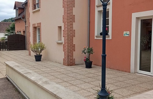Honfleur Apartment | This residence in the heart of Honfleur is a great place to live.