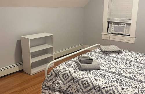 Lawrence House | This room is very comfy and good spot to stay