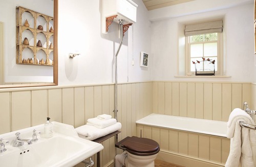 Wolterton Cottage | This splendid property is located just six miles from the North Norfolk coast.