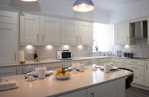 Elgin Cottage | This stunning Victorian property has just finished a full renovation.