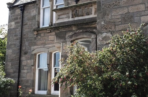 Elgin Cottage | This stunning Victorian property has just finished a full renovation.