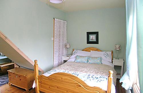 Staithes House | Thistle-Doo Nicely