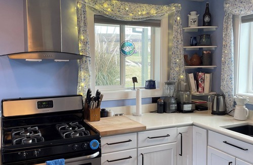 Ashland Cottage | Thistlebee Cottage just outside charming Ashland, Oregon