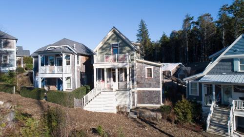 Seabrook House | Thistlewood Cottage by Seabrook Hospitality