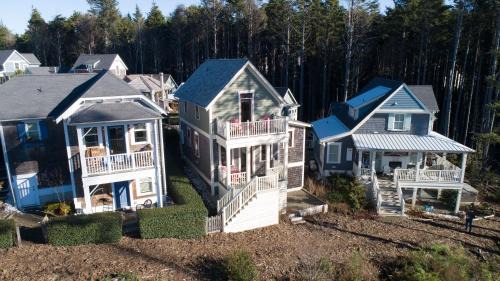 Seabrook House | Thistlewood Cottage by Seabrook Hospitality