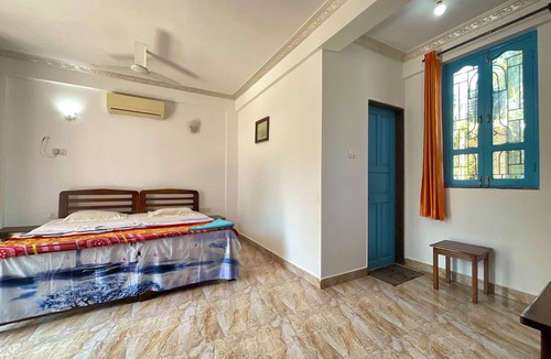 Ashvem Hostel | Thomas Ashwem x One Light Stays