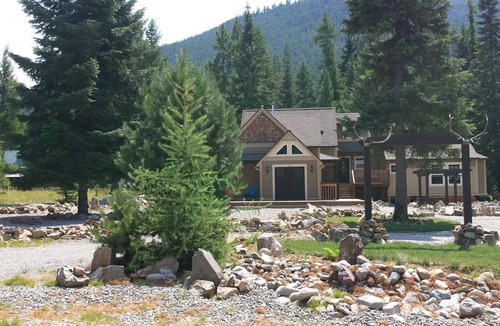 Thompson Falls House | Thompson Falls Paradise * Montana's Gem * low as $165 per Night !