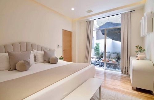 La Condesa House | Thoughtfully curated Villa Condesa with AC and Terraces