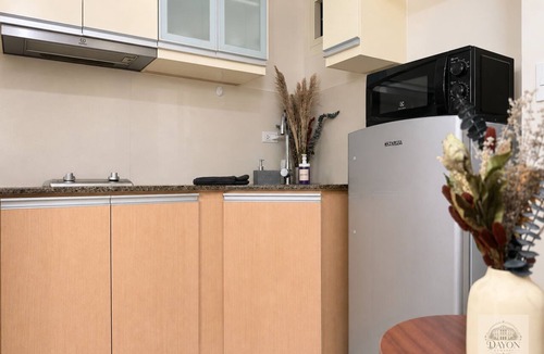 Pasay Condo | Thoughtfully designed studio at 81 Newport Pool & Gym Walk to NAIA T3