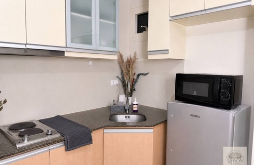 Pasay Condo | Thoughtfully designed studio at 81 Newport Pool & Gym Walk to NAIA T3