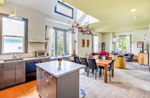 Alberta House | Thoughtfully Styled, Family- and Pet-Friendly Home in a Walkable Area