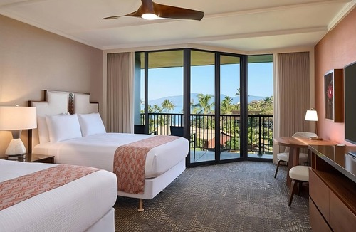 Kaanapali Hotel | Three Beautiful Units, Near Haleakala Ecotours, Perfect for A Tropical Getaway