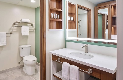 Kaanapali Hotel | Three Beautiful Units, Near Haleakala Ecotours, Perfect for A Tropical Getaway