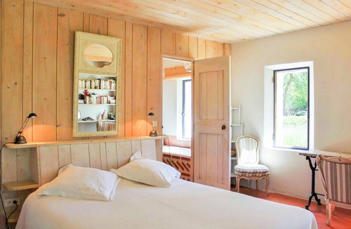 Cabrieres-d'Avignon Other | Three bed house in peaceful settings near Gordes - pool and garden