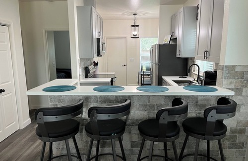 Southeast Houston House | Three-Bed Home w/POOL in Fabulous Houston Medical Center South - Sleeps 12