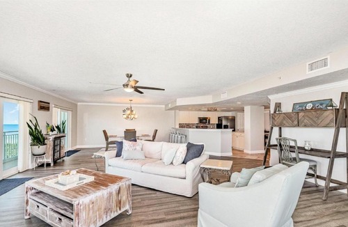 Ocean Dunes Apartment | Three Bedroom Oceanfront Residence with Wraparound