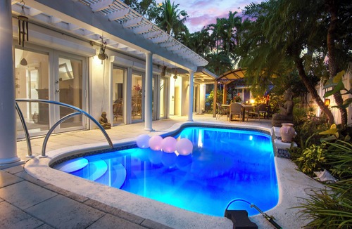 Midtown House | Three Bedroom, 3 Bath pool home close to the Atlantic