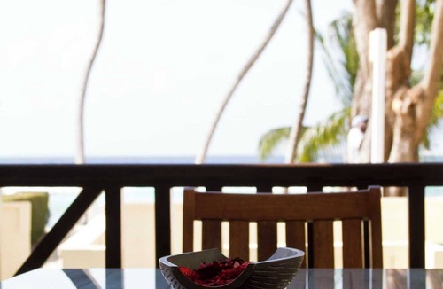 Hastings Villa | Three Bedroom Apartment on the Beach