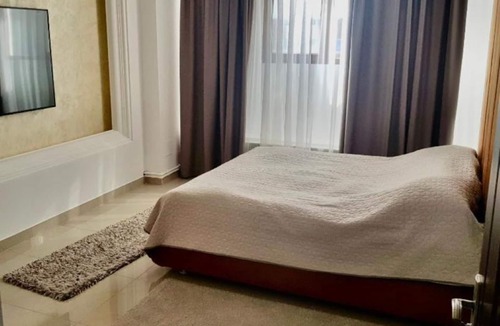 Constanta Apartment | Three-Bedroom Apartment - Vila Milunannn