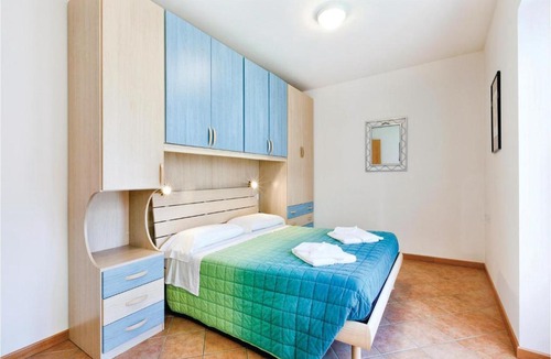 Sutrio Apartment | Three-Bedroom Apartment in Sutrio