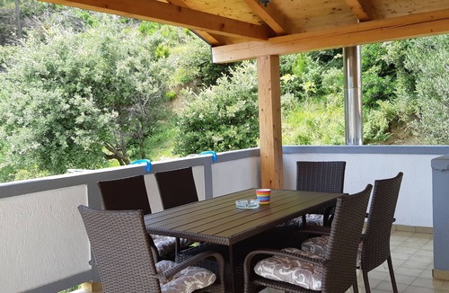 Supetarska Draga Apartment | Three bedroom apartment with terrace and sea view Supetarska Draga - Donja, Rab (A-2022-a)