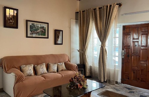 Abbottabad House | Three-Bedroom Holiday Home