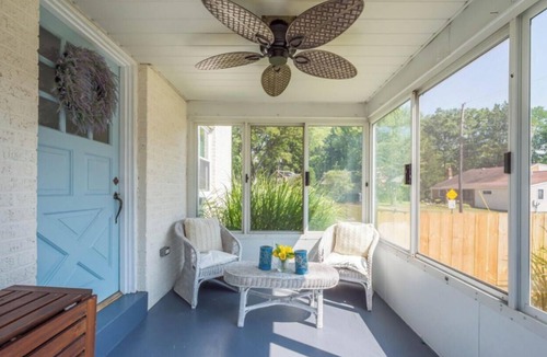 O'Hara Township House | Three bedroom in United States of America, Pittsburgh
