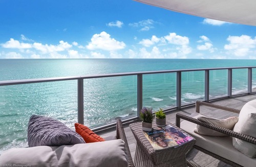 Hollywood South Central Beach Condo | Three Bedroom Paradise Above The Ocean