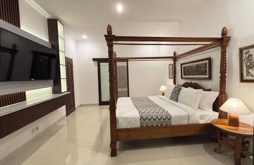 Kenderan Villa | Three Bedroom Private Pool Villa Panoramic Jungle View at Ubud