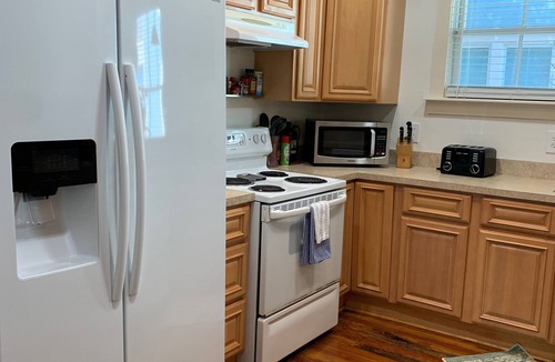 Downtown Historic District House | Three Bedroom, Sanitized, Pet Friendly Bungalow