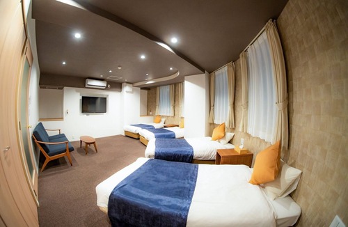 Naniwa Hotel | Three Bedroom Suite - Three Bedroom Suite/Osaka Ōsaka
