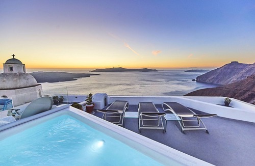 Fira Villa | Three-Bedroom Villa with Caldera View, Heated Jacuzzi Pool and Breakfast
