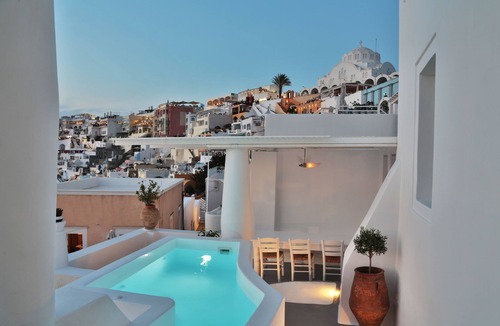 Fira Villa | Three-Bedroom Villa with Caldera View, Heated Jacuzzi Pool and Breakfast