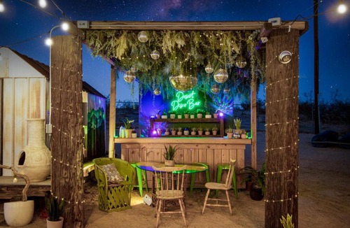 Joshua Tree House | Three-Home Desert Escape with Pool, Outdoor Theatre & Pickleball